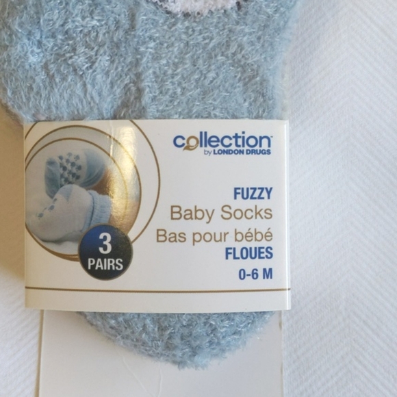 NEW collection london drugs 3-pack fuzzy baby boy socks 0-6 months - Picture 2 of 4